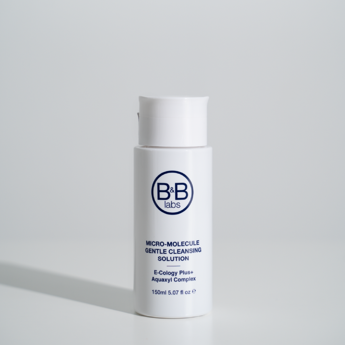 Micro-Molecule Gentle Cleansing Solution