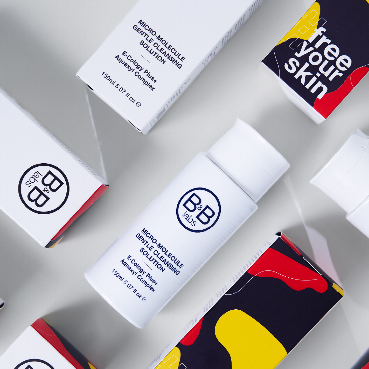 Micro-Molecule Gentle Cleansing Solution